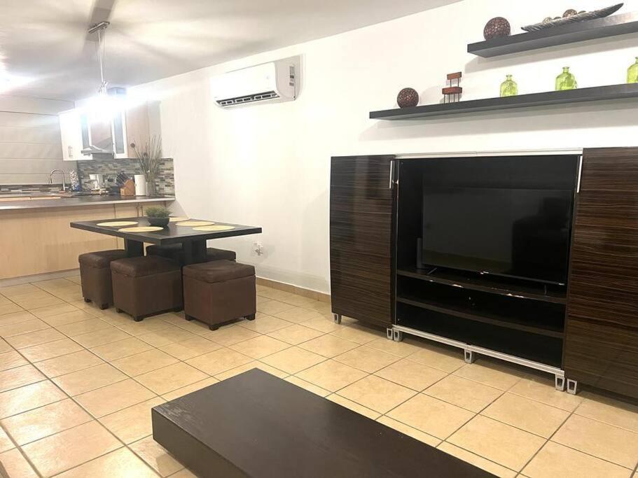 Cozy Apartment In Aquatika Loiza Exterior photo